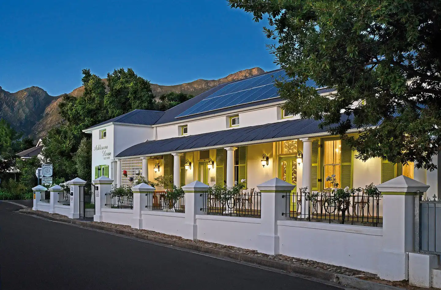Ashbourne Boutique Guest House Bar