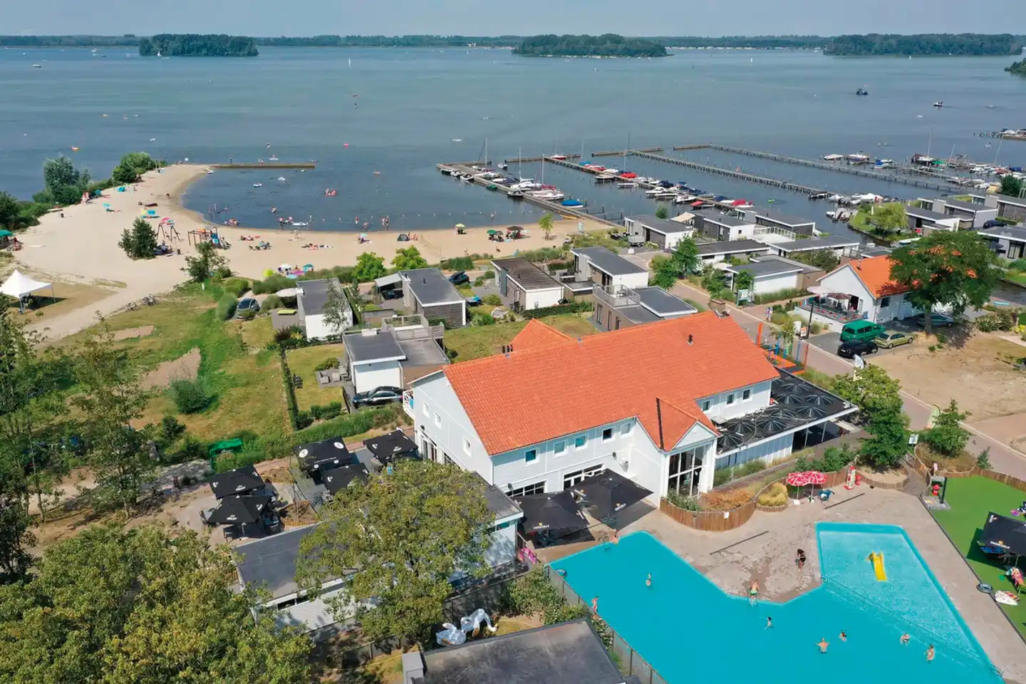EuroParcs Veluwemeer Aussenansicht