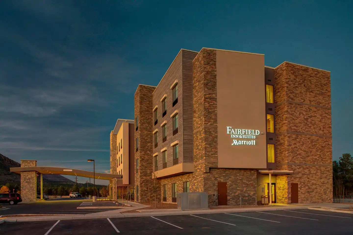 Fairfield Inn & Suites by Marriott Flagstaff East Aussenansicht