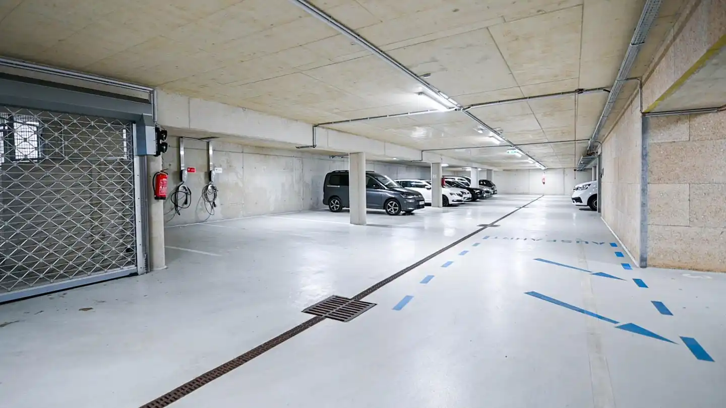 sHome Hotel Graz Hallenbad