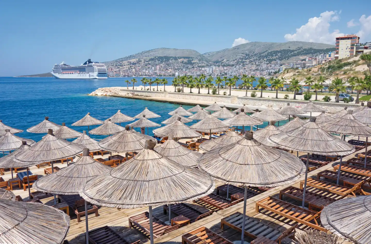 Santa Quaranta Premium Resort Strand