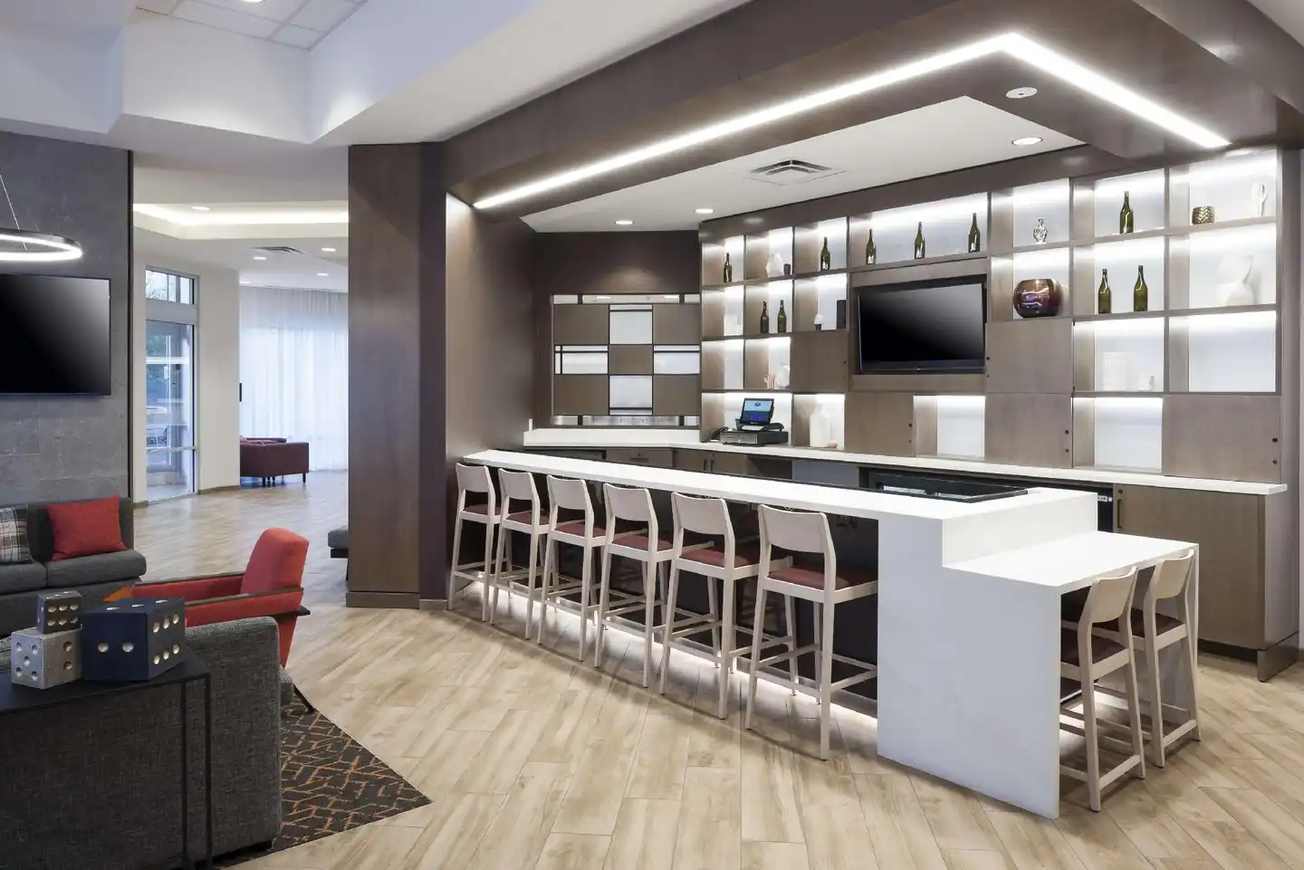 Hampton Inn & Suites Phoenix Downtown Bar