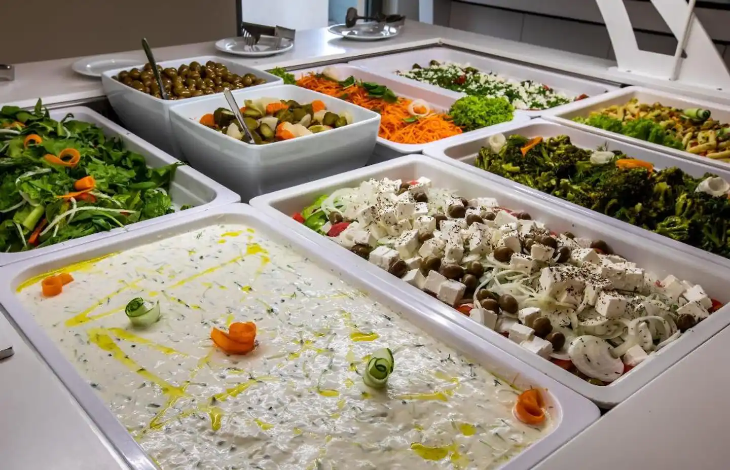 White Olive Elite Laganas Restaurant