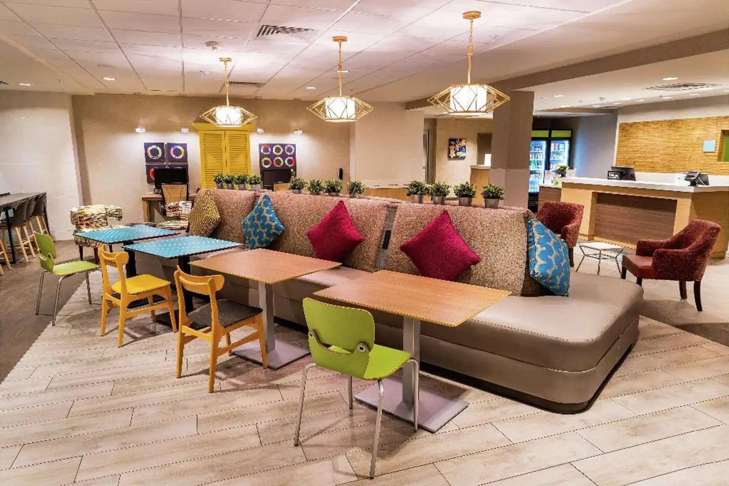 Home2 Suites by Hilton Las Vegas Stadium District Lobby
