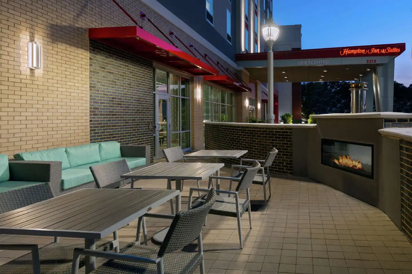 Hampton Inn & Suites Atlanta Buckhead Place Terrasse