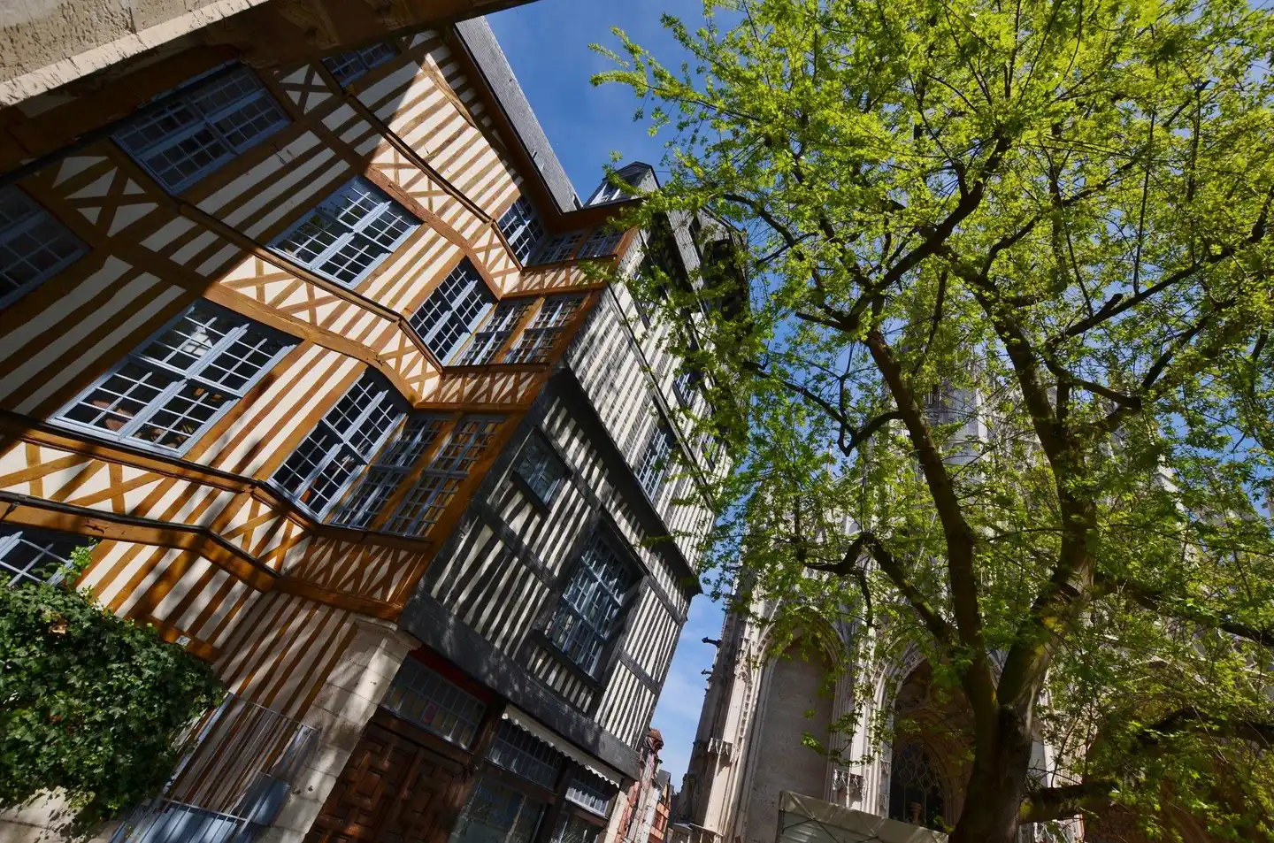 Holiday Inn Express Rouen Centre - Rive Gauche Aussenansicht