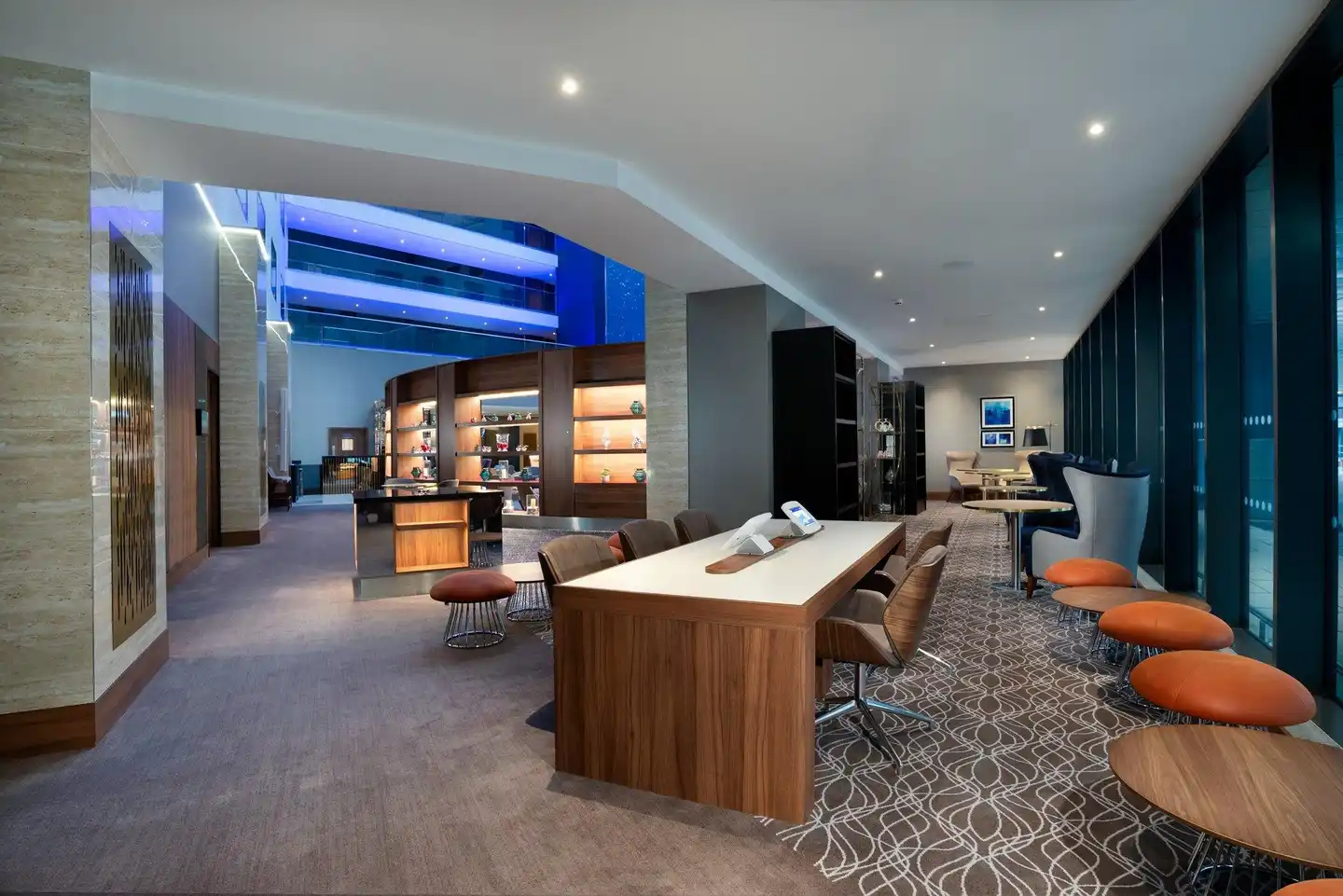 Crowne Plaza London Heathrow T4 Lobby