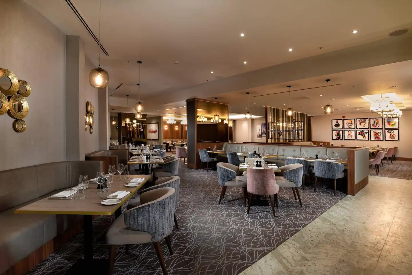 Crowne Plaza London Heathrow T4 Restaurant