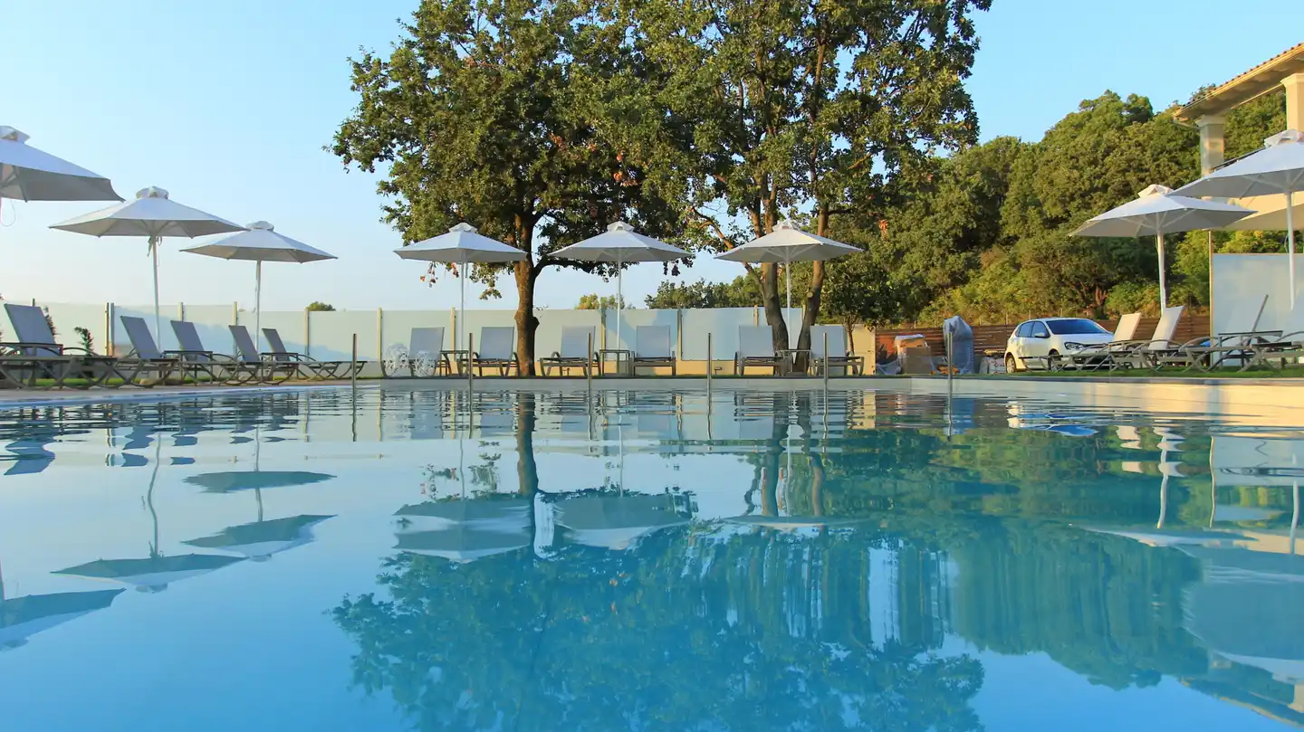 Karavos Pool
