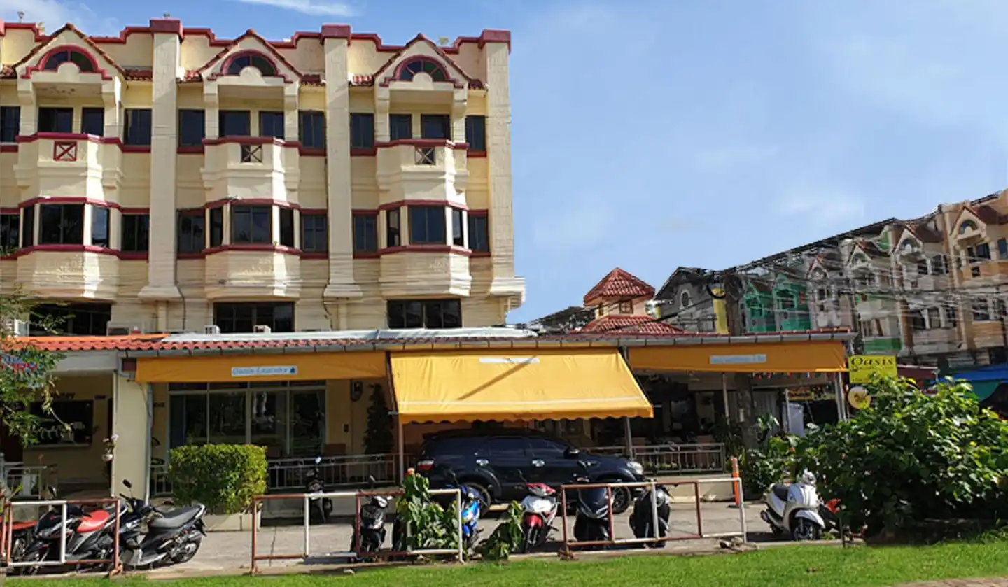 Oasis Hostel and Bar Aussenansicht