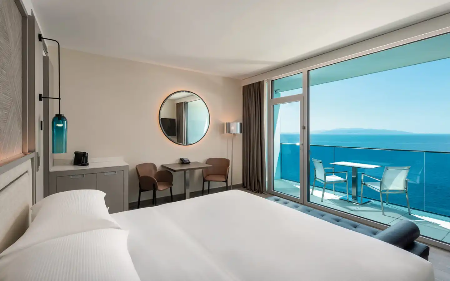 Hilton Rijeka Costabella Beach Resort & Spa Wohnbeispiel