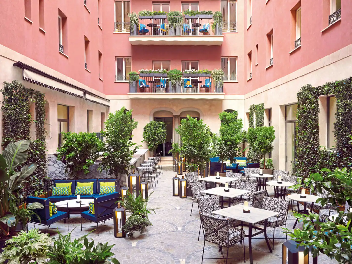 W Rome Restaurant