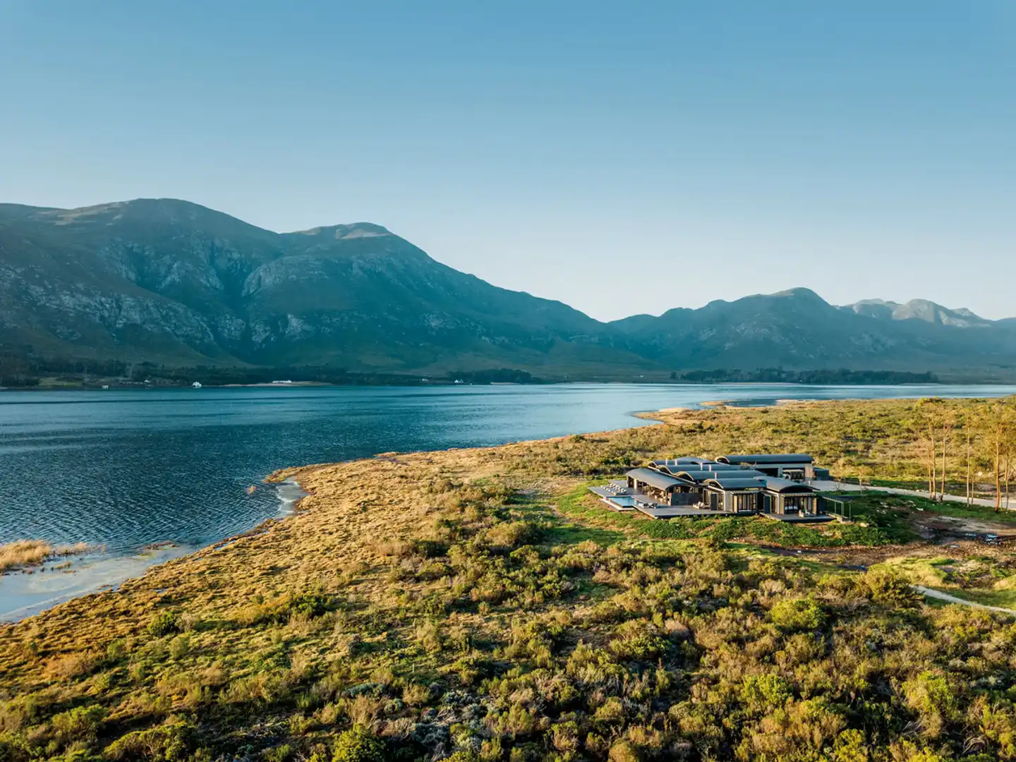 Perivoli Lagoon House Strand