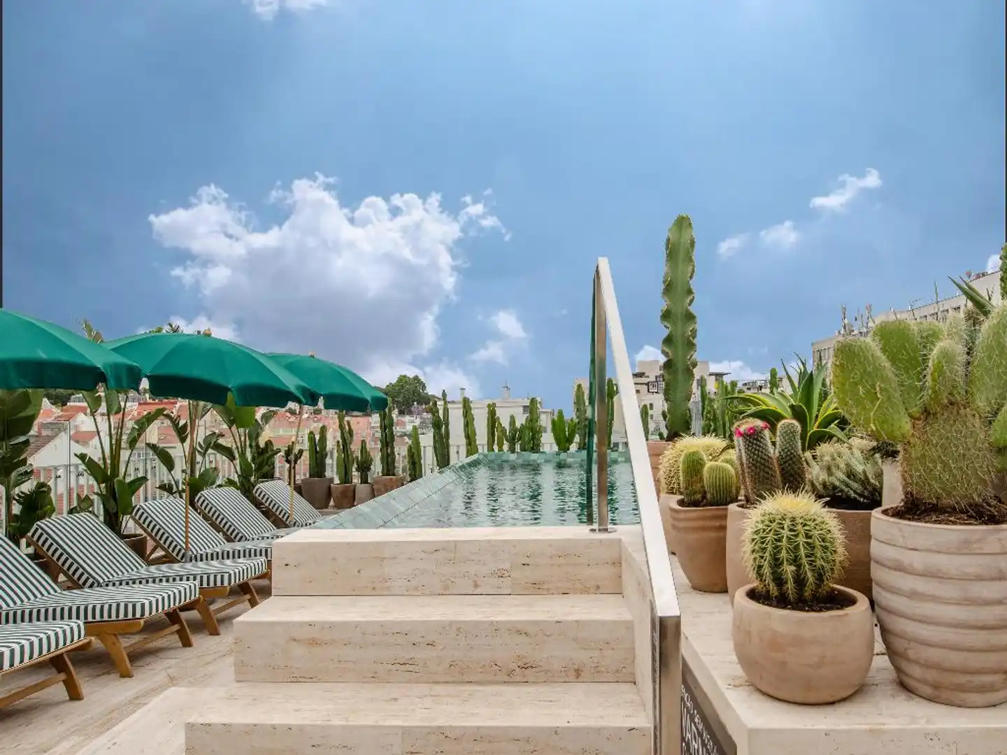 Brown's | Avenue Hotel Landschaft