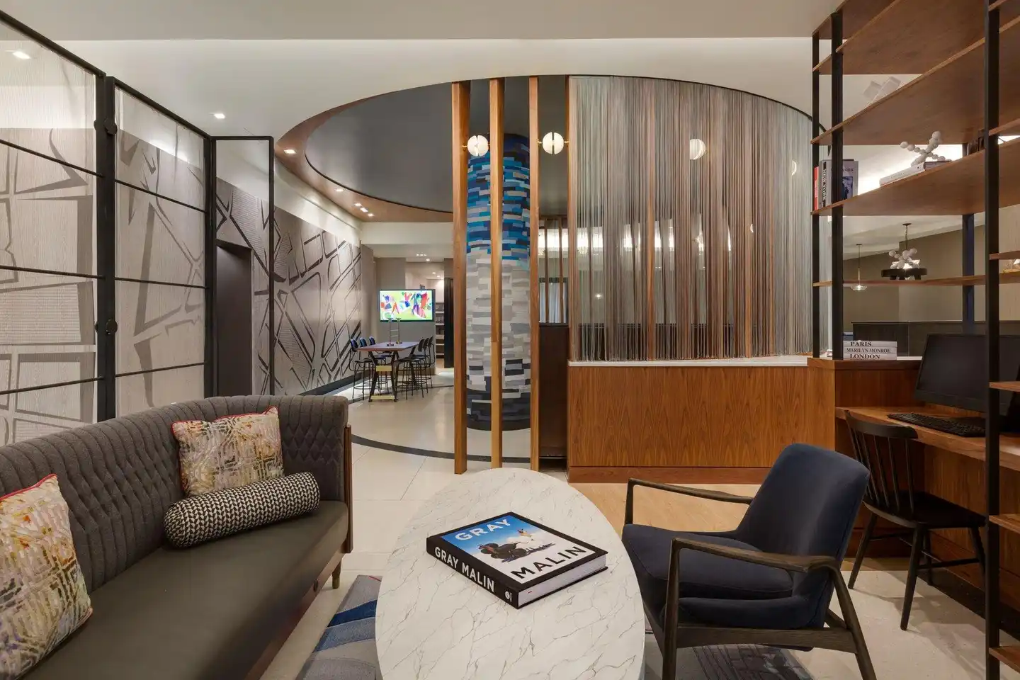 Le Méridien New York, Fifth Avenue Lobby