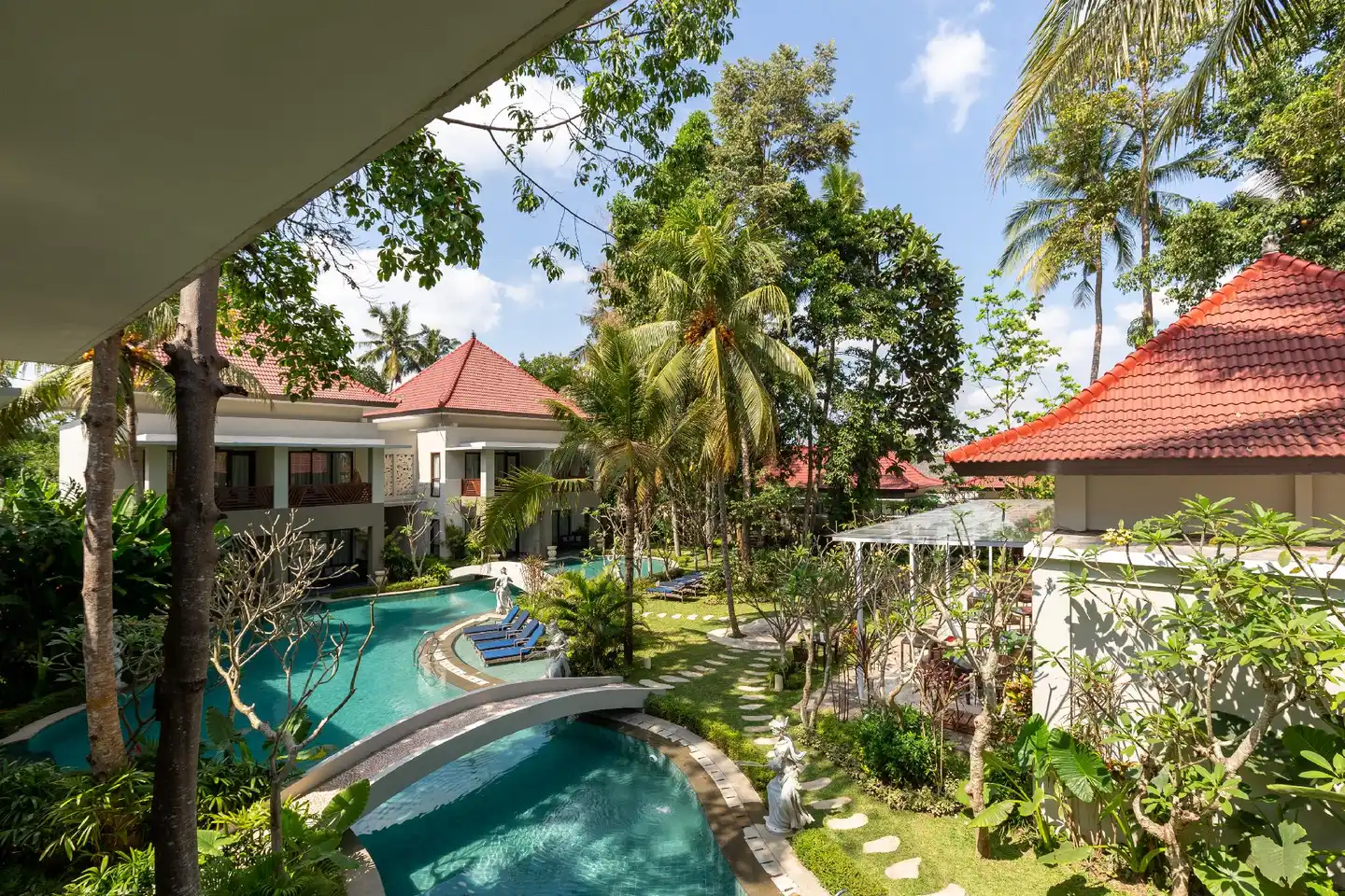The Gantari Ubud Hotel & Villa Aussenansicht