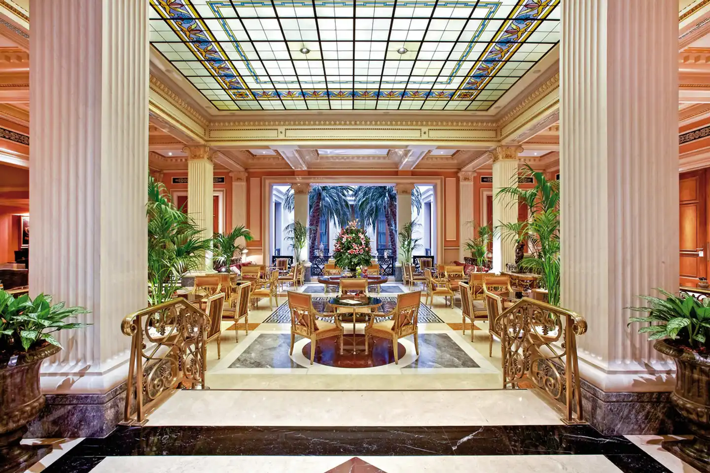 Hotel Grande Bretagne Restaurant