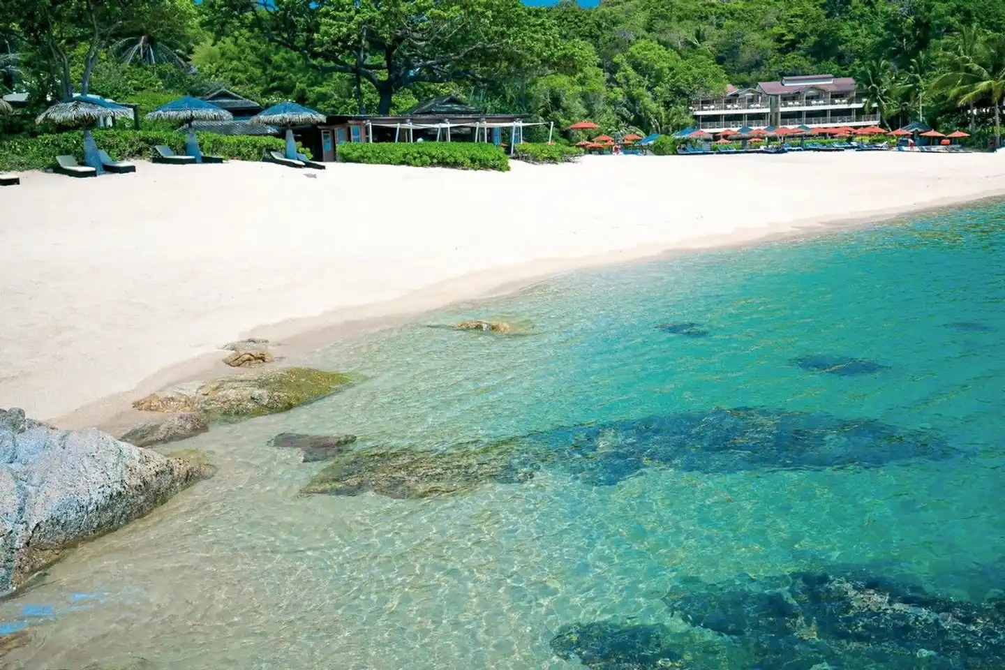 Garrya Tongsai Bay Samui Strand