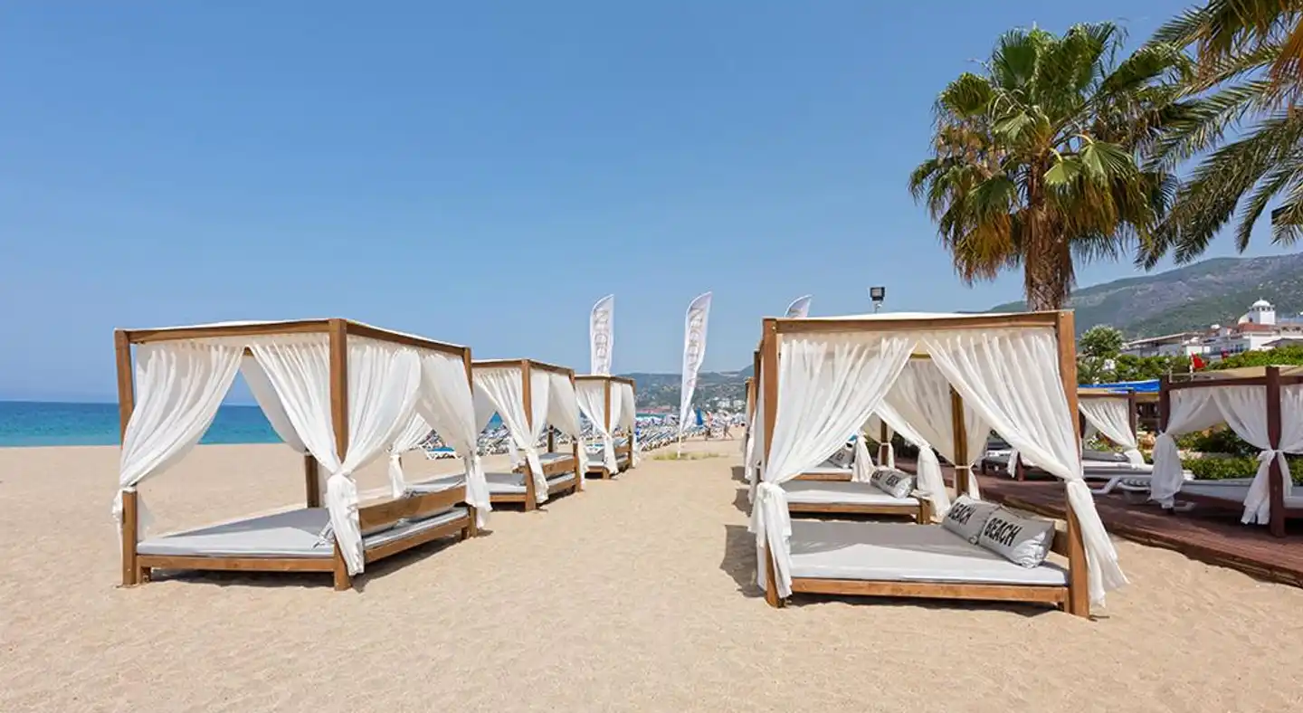 Alaaddin Beach Hotel Strand