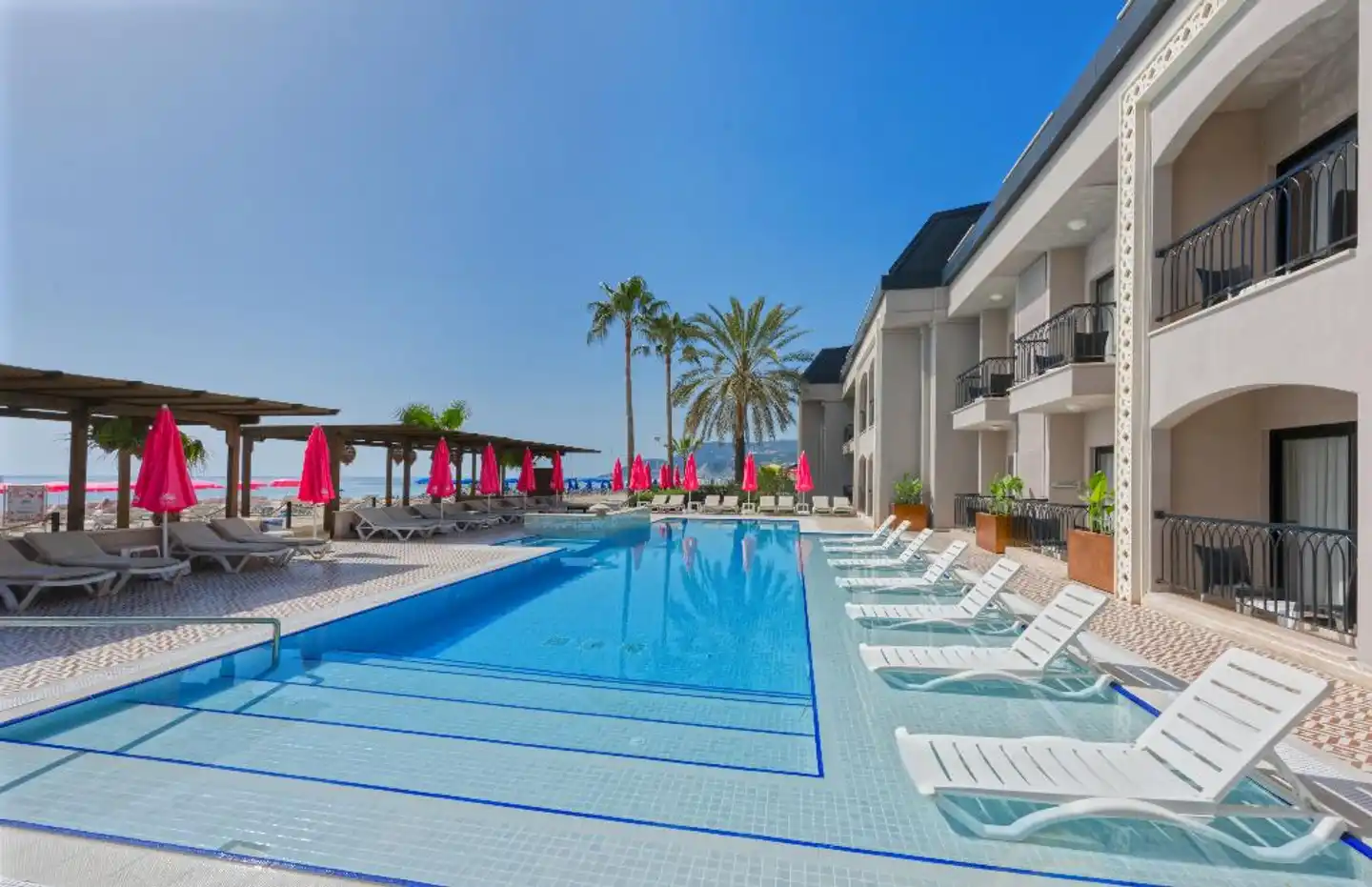 Alaaddin Beach Hotel Pool