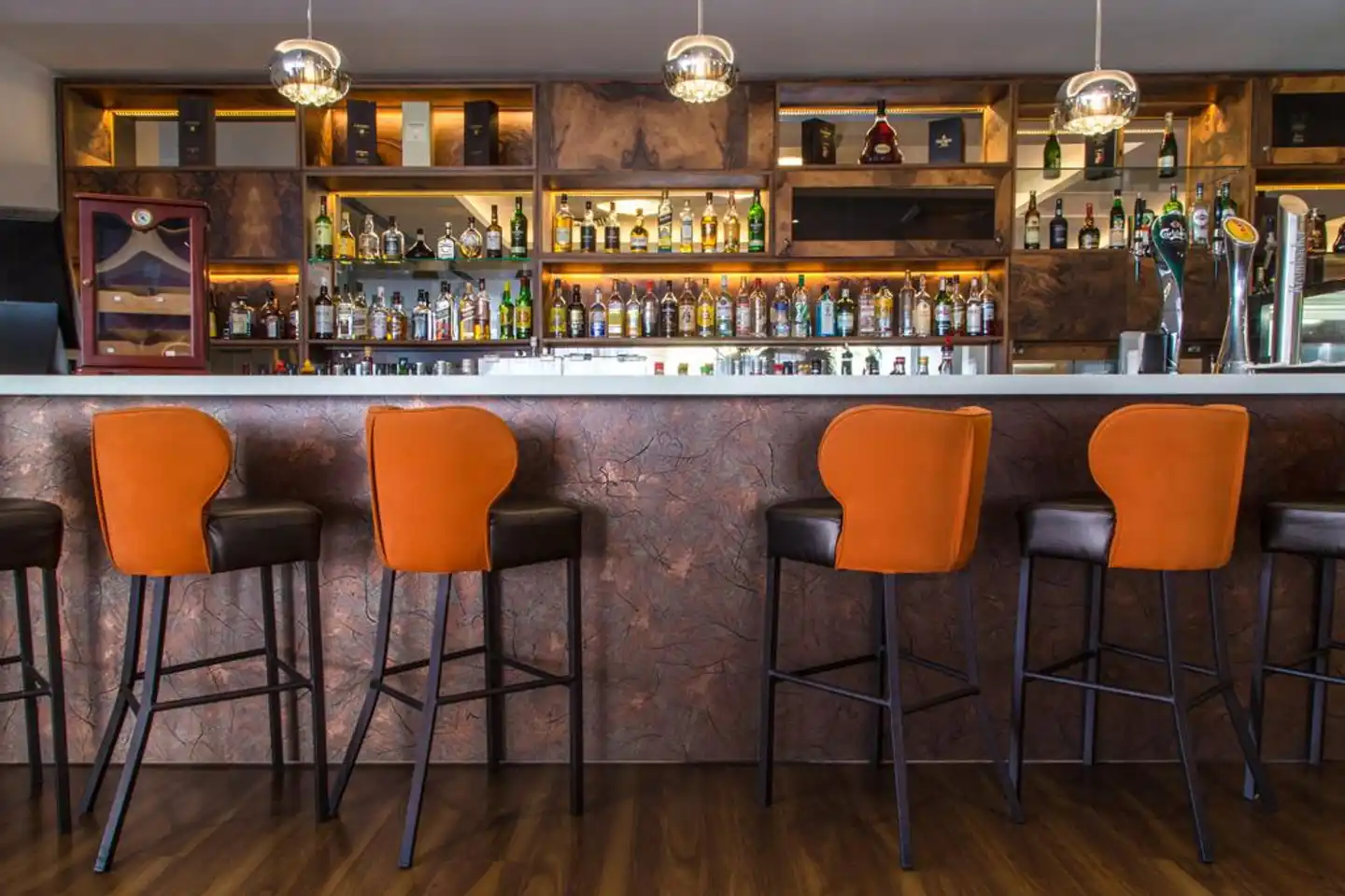 Lordos Beach Hotel Bar