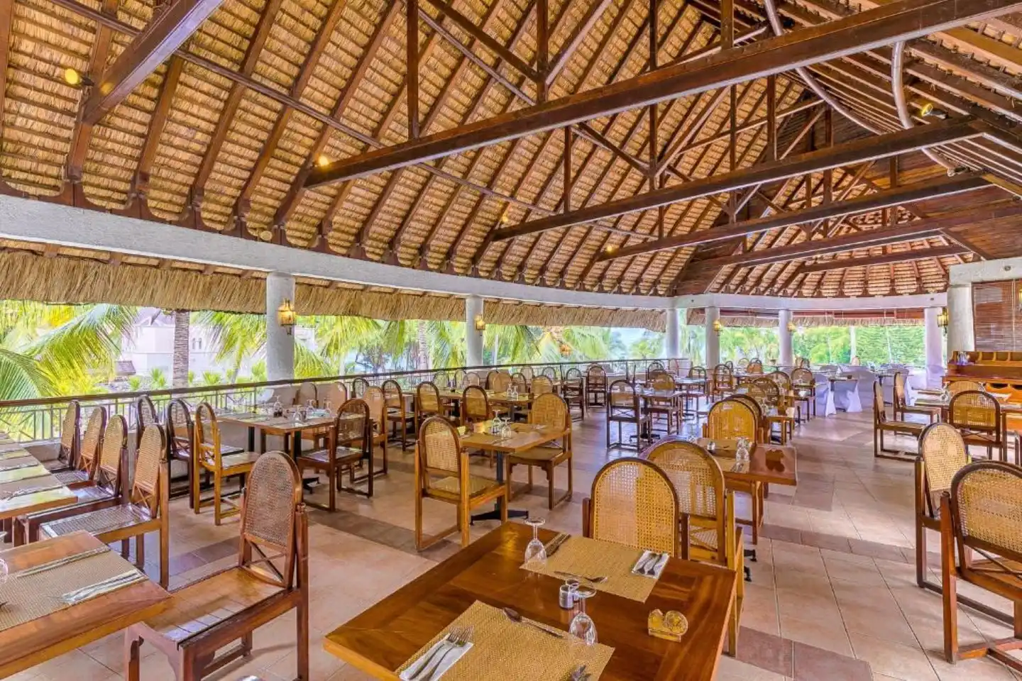 Casuarina Resort & Spa RESTAURANT