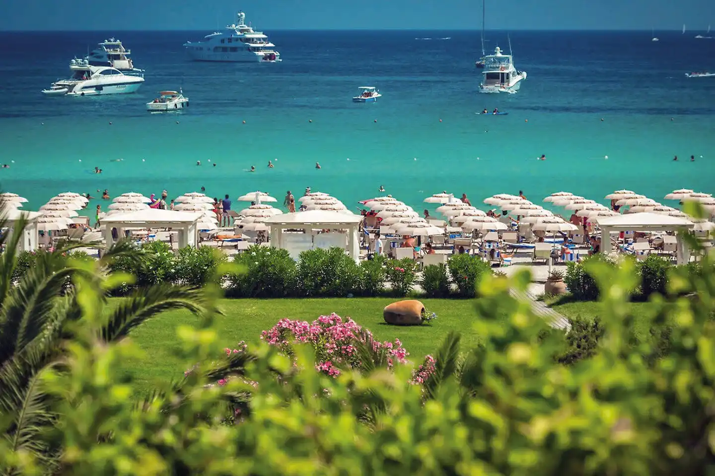 Abi d'Oru Beach Hotel & Spa Aussenansicht