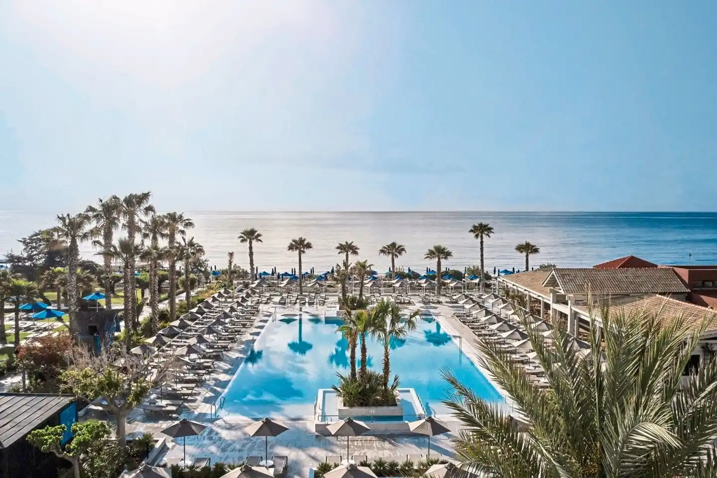 Esperides Beach Pool