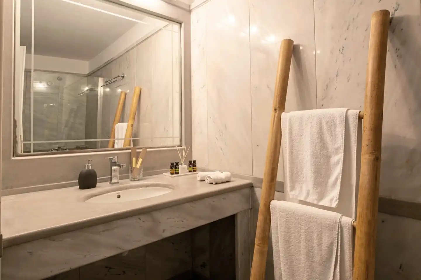 Andromeda Villas & Spa Resort Badezimmer