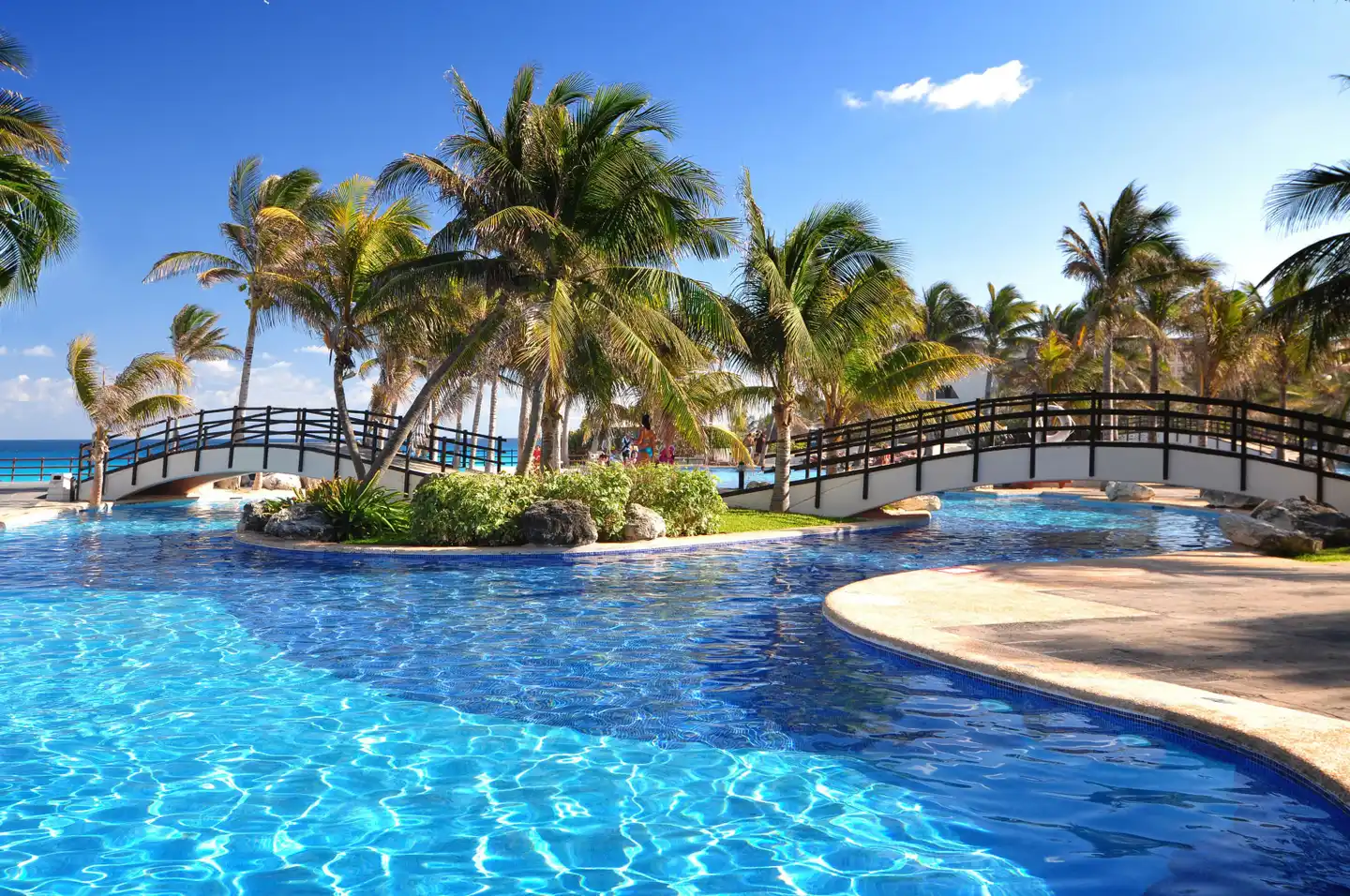 Grand Oasis Cancún Pool