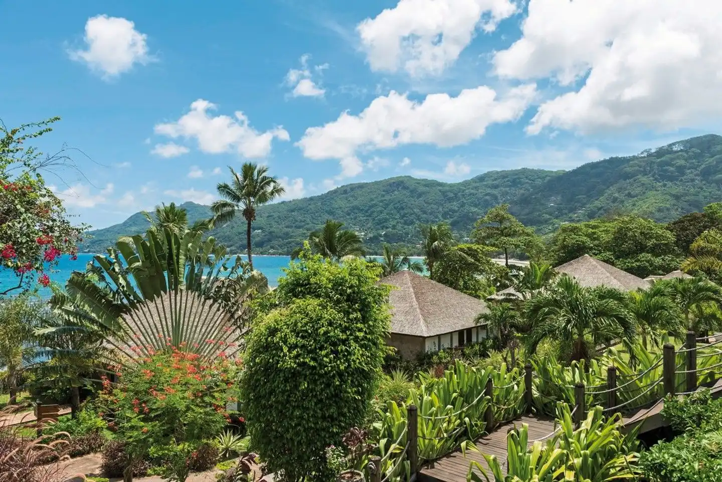 Fishermans Cove Resort GARDEN