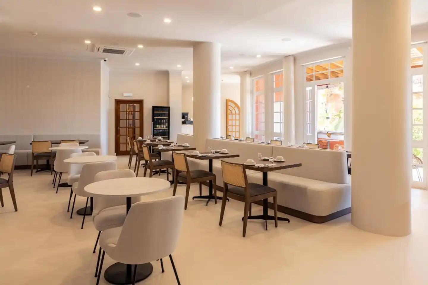 Belavista Da Luz Restaurant