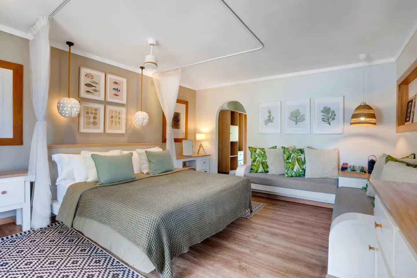 Indian Ocean Lodge ACCOMMODATION