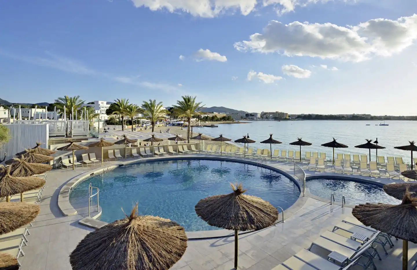 Alua Hawaii Ibiza by AMR Collection Pool