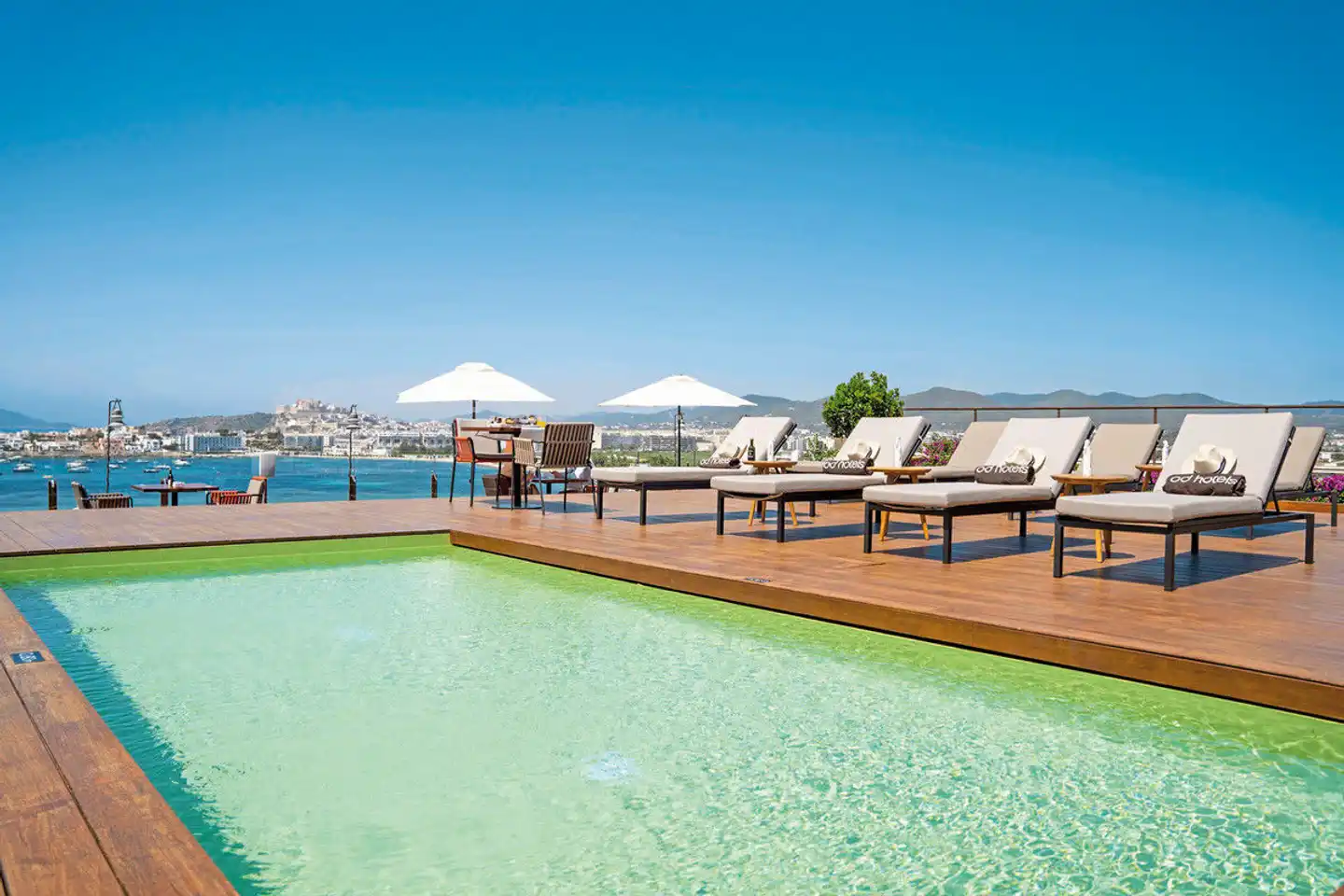 Ocean Drive Talamanca Pool