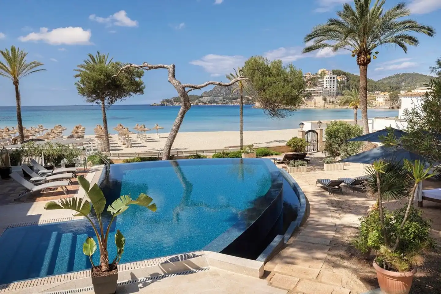 Secrets Mallorca Villamil Resort & Spa Pool