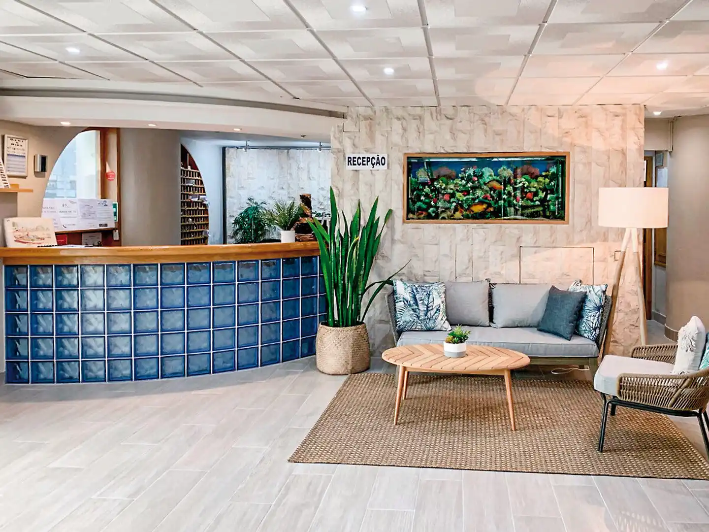 Guadiana Lobby