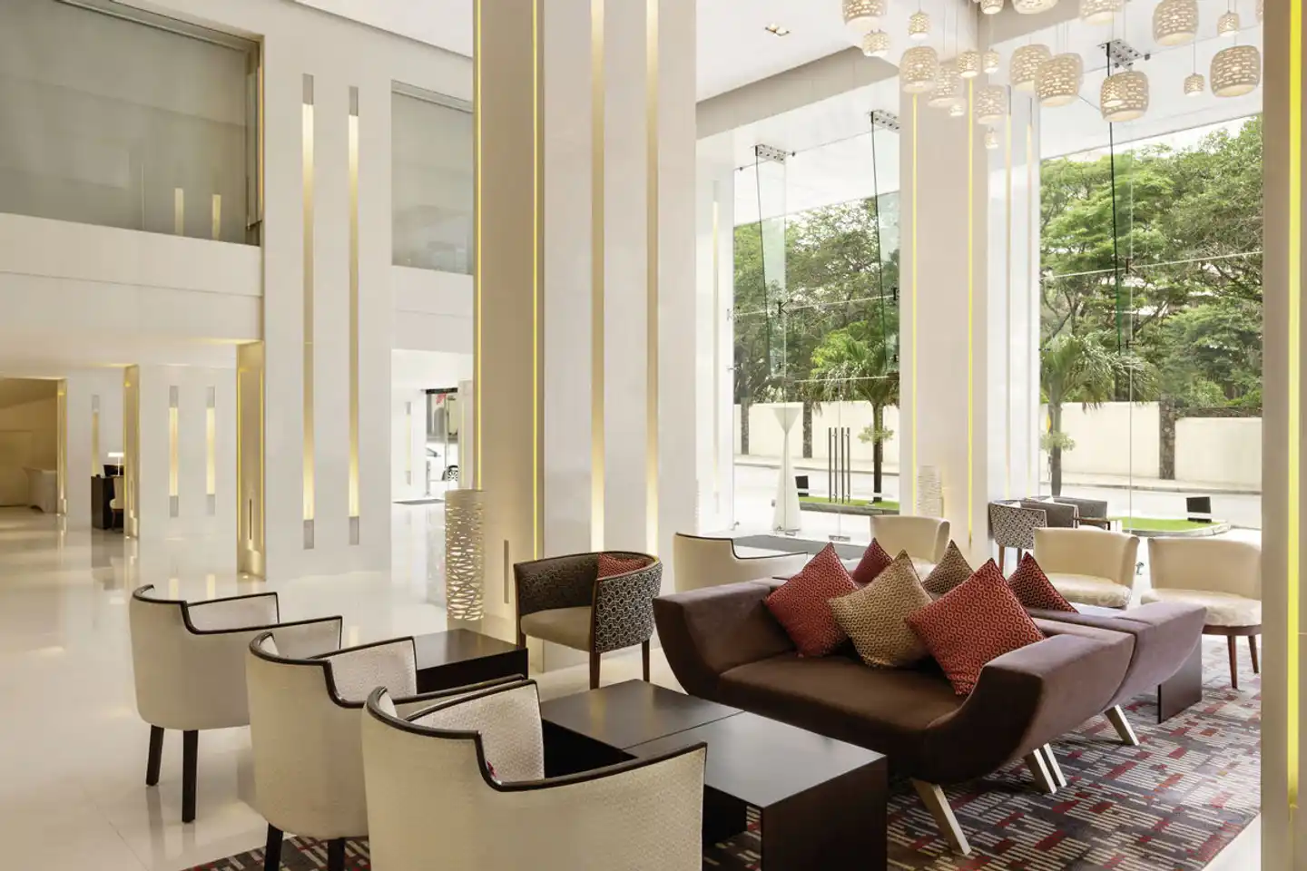 Ramada Colombo Lobby