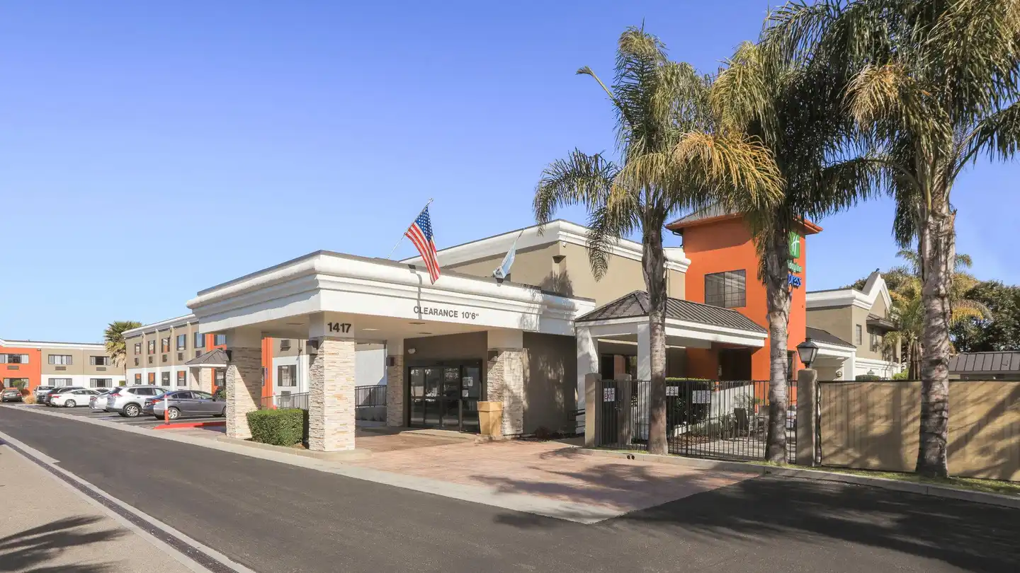 Holiday Inn Express Lompoc Aussenansicht