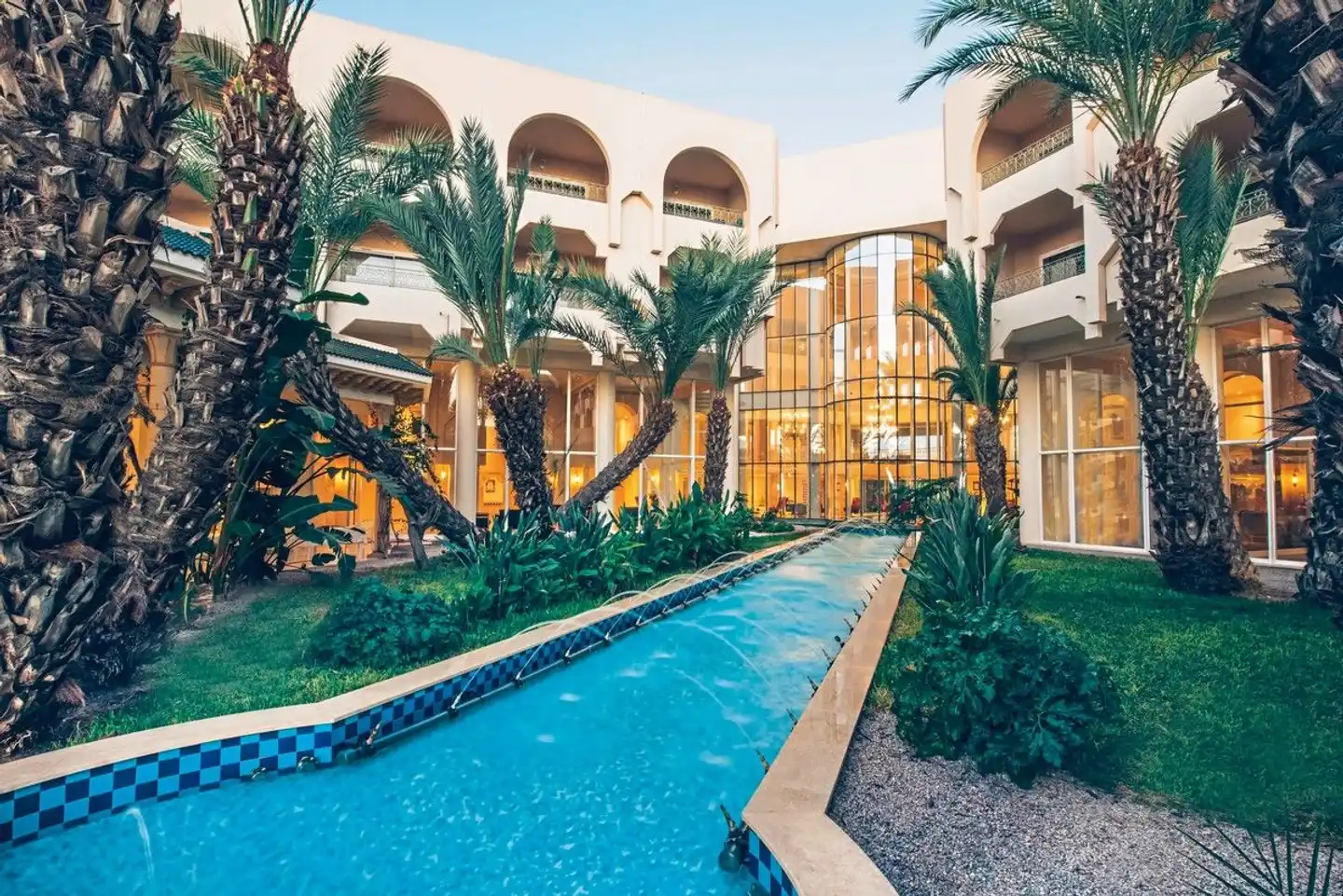 Iberostar Waves Averroes Pool