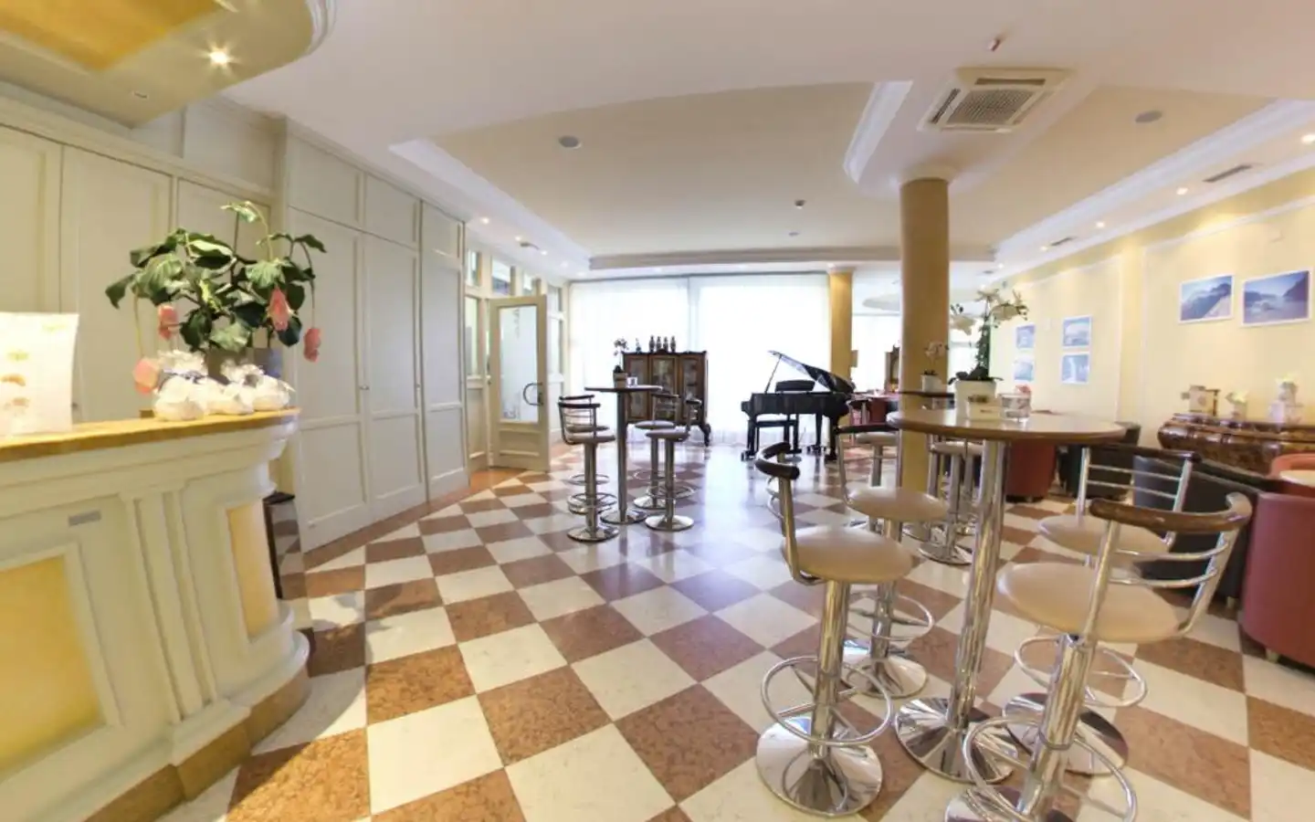 Grand Hotel Liberty Bar