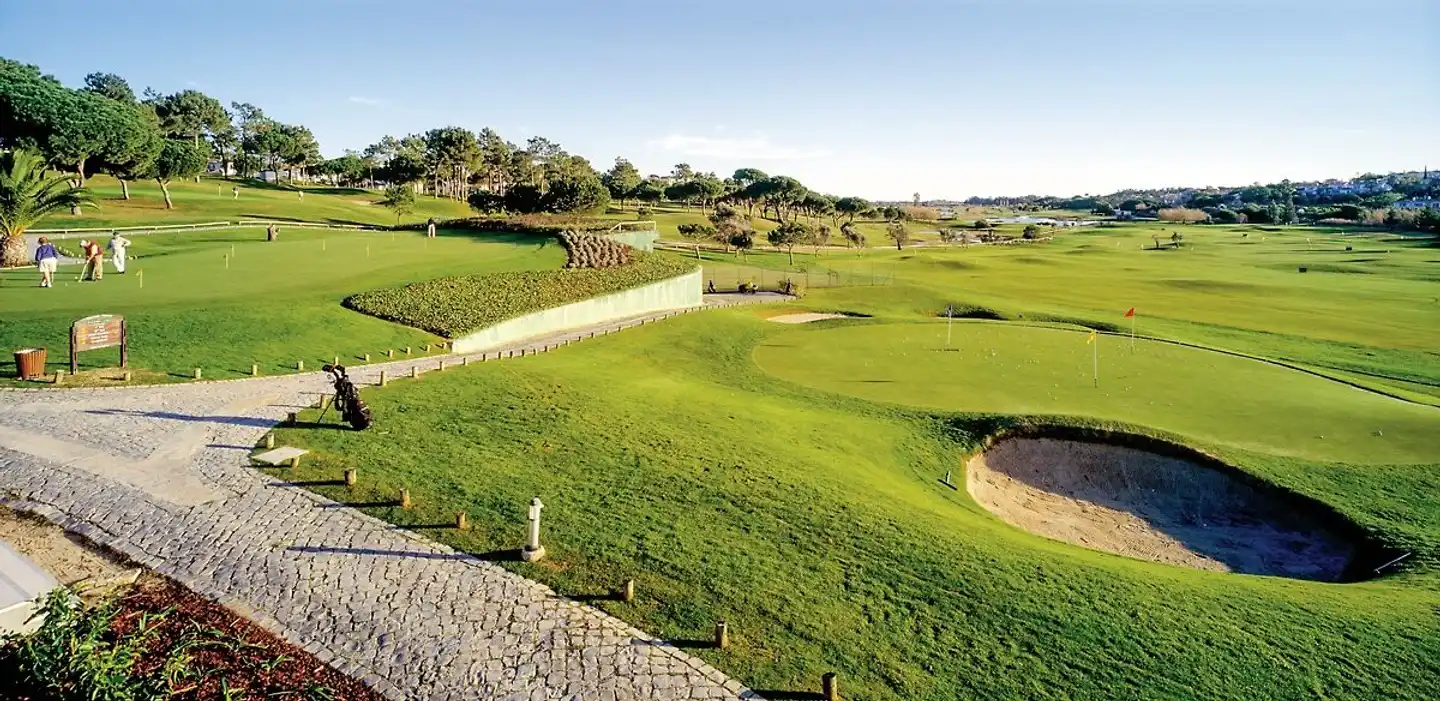 Dona Filipa Hotel Landschaft