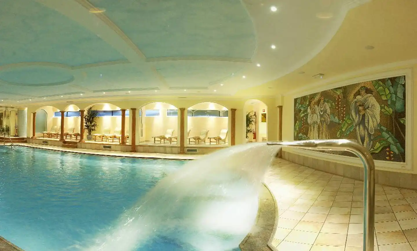 Grand Hotel Liberty Hallenbad
