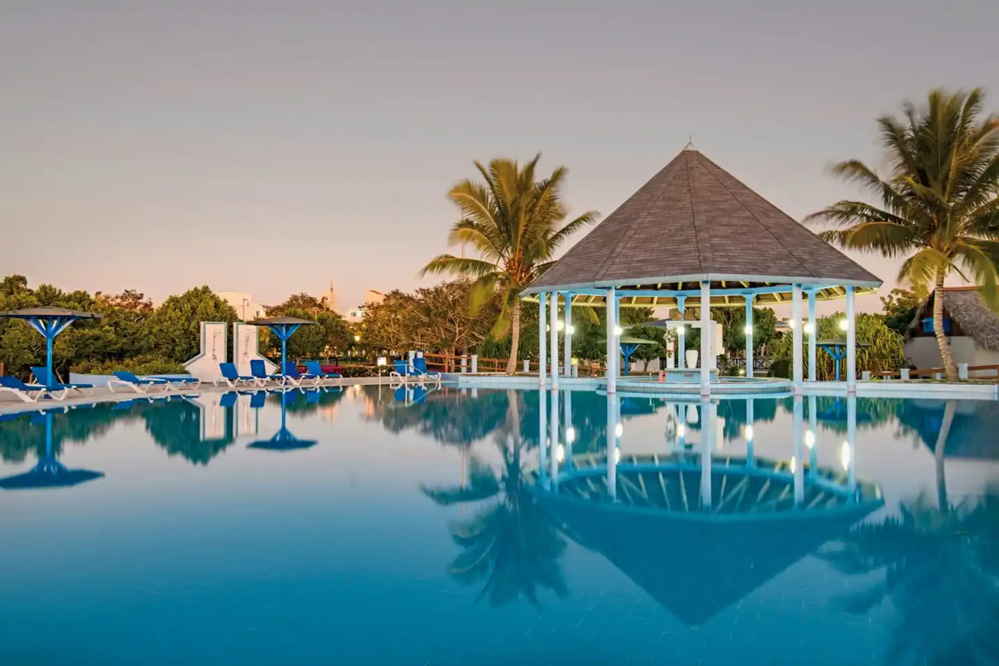 Aston Costa Verde Pool