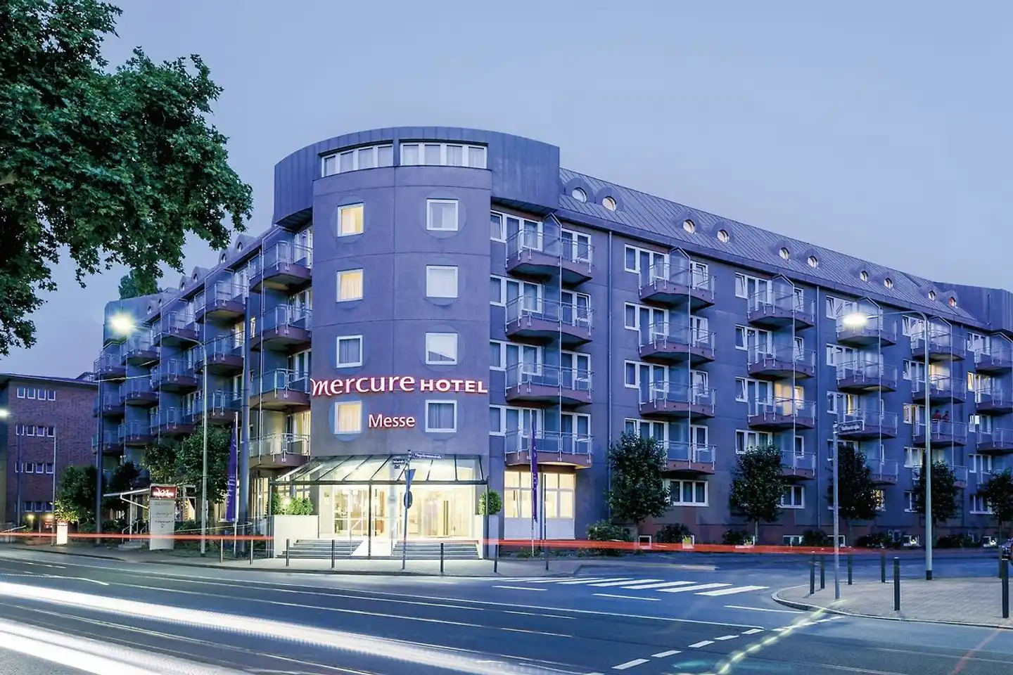 Mercure Hotel & Residenz Frankfurt Messe Aussenansicht