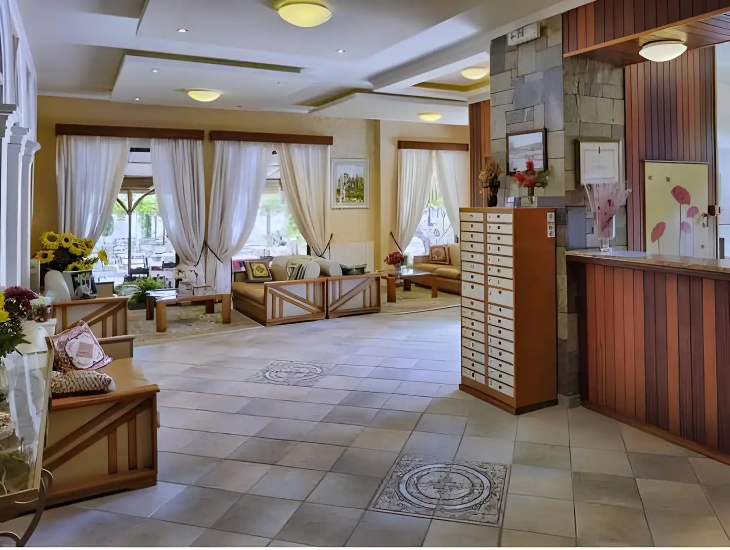 Molfetta Beach Hotel Lobby