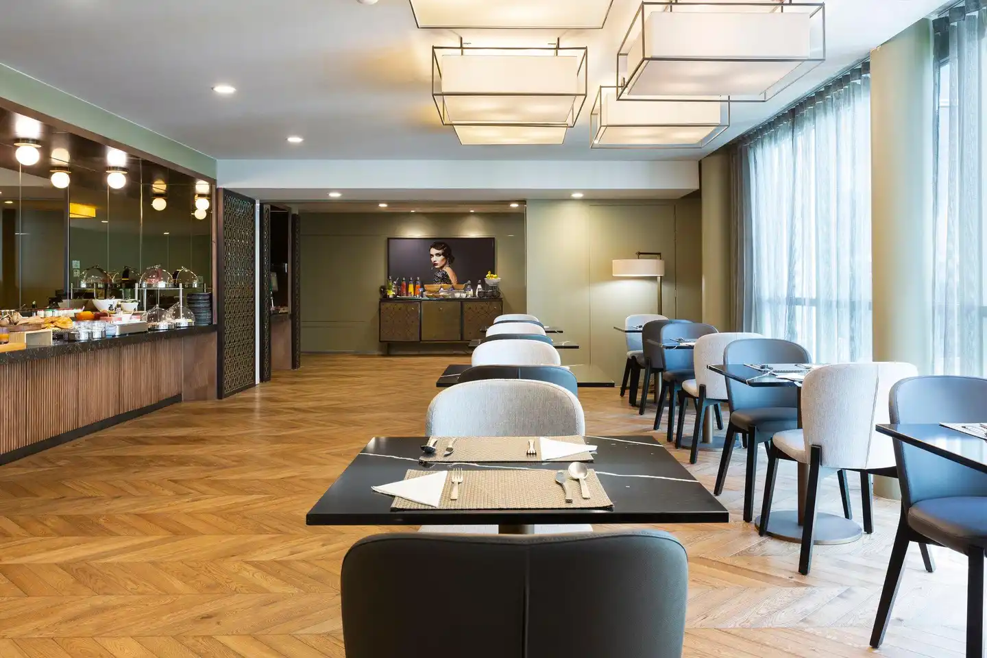 La Clef Tour Eiffel Paris Lobby