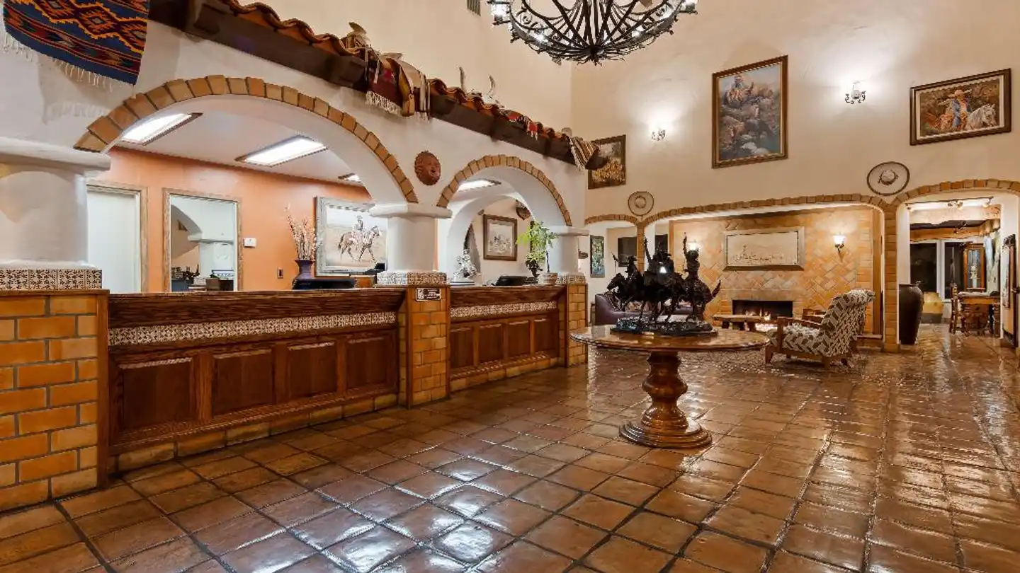 Best Western Casa Grande Inn Lobby