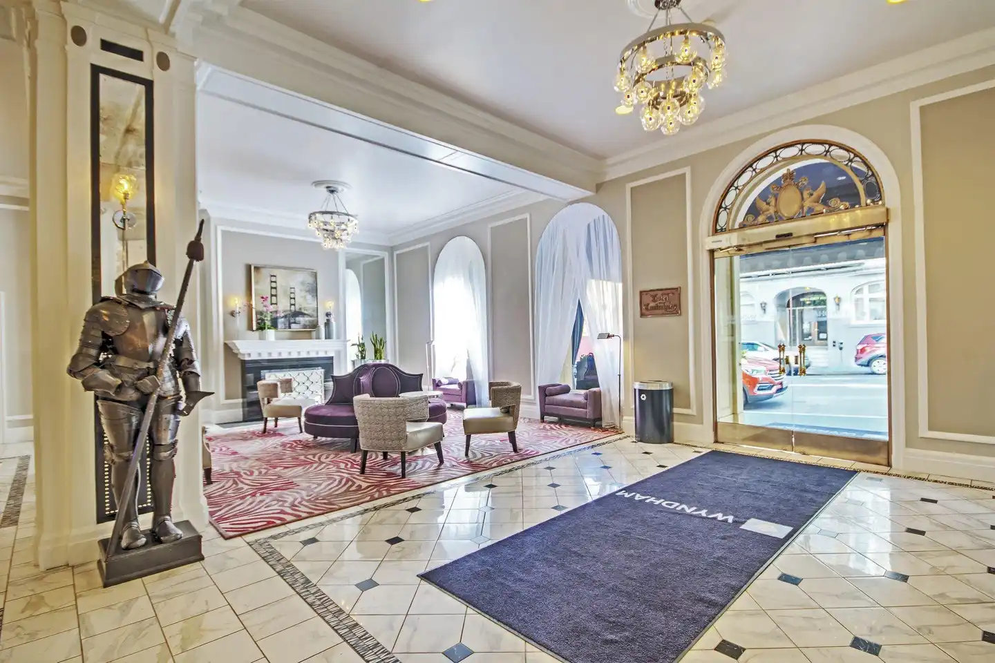Club Wyndham Canterbury Lobby