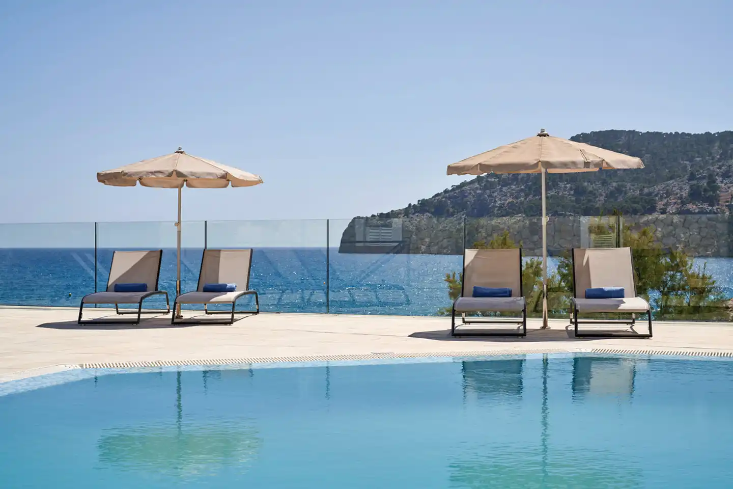 Bahia Suites Pool